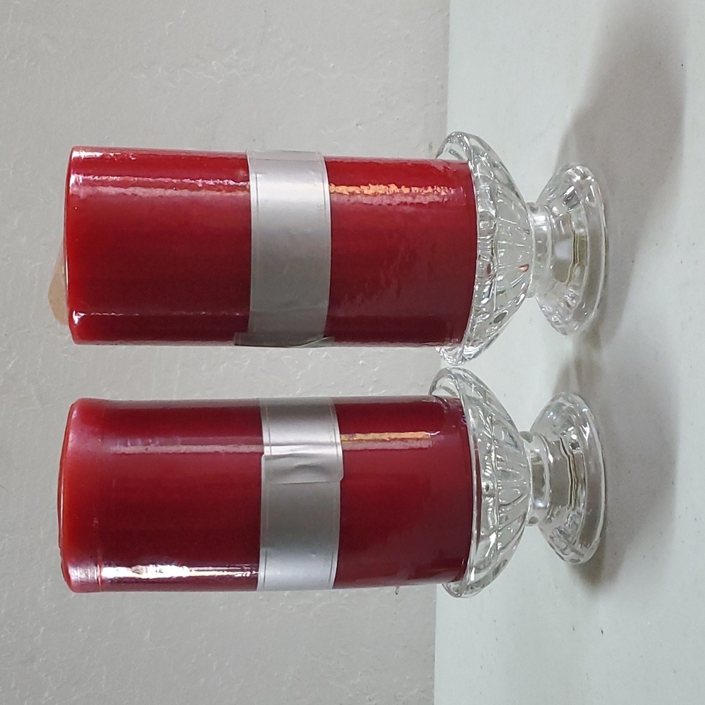 2 Baked Apple Pie Pillar Candles 6"x3", 2 candle holders Home Interiors New - Picture 3 of 9
